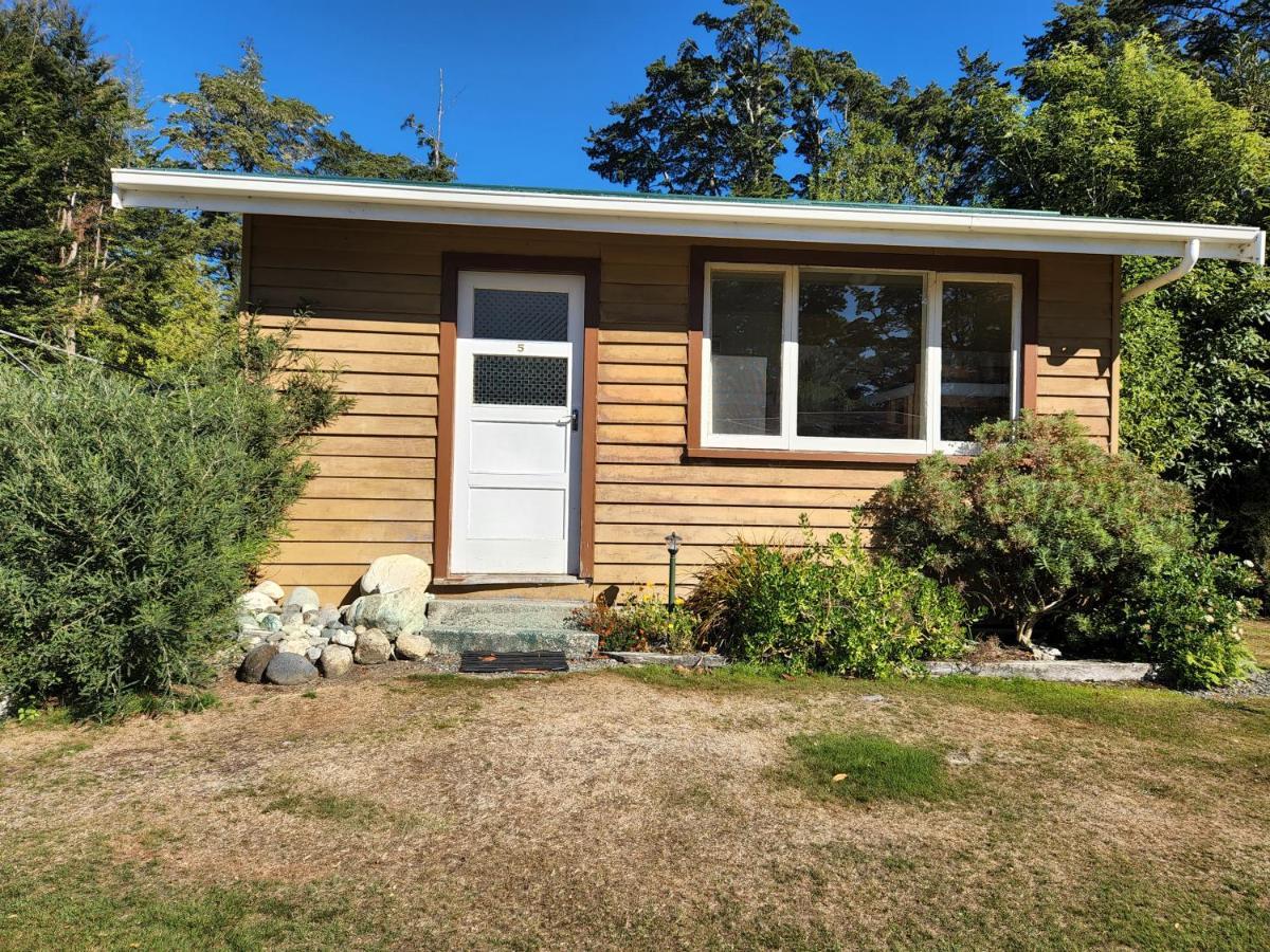 Possum Lodge Manapouri Exterior photo