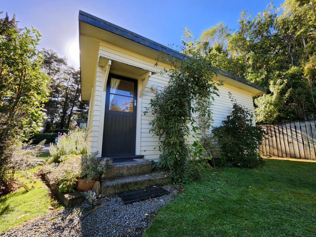 Possum Lodge Manapouri Exterior photo