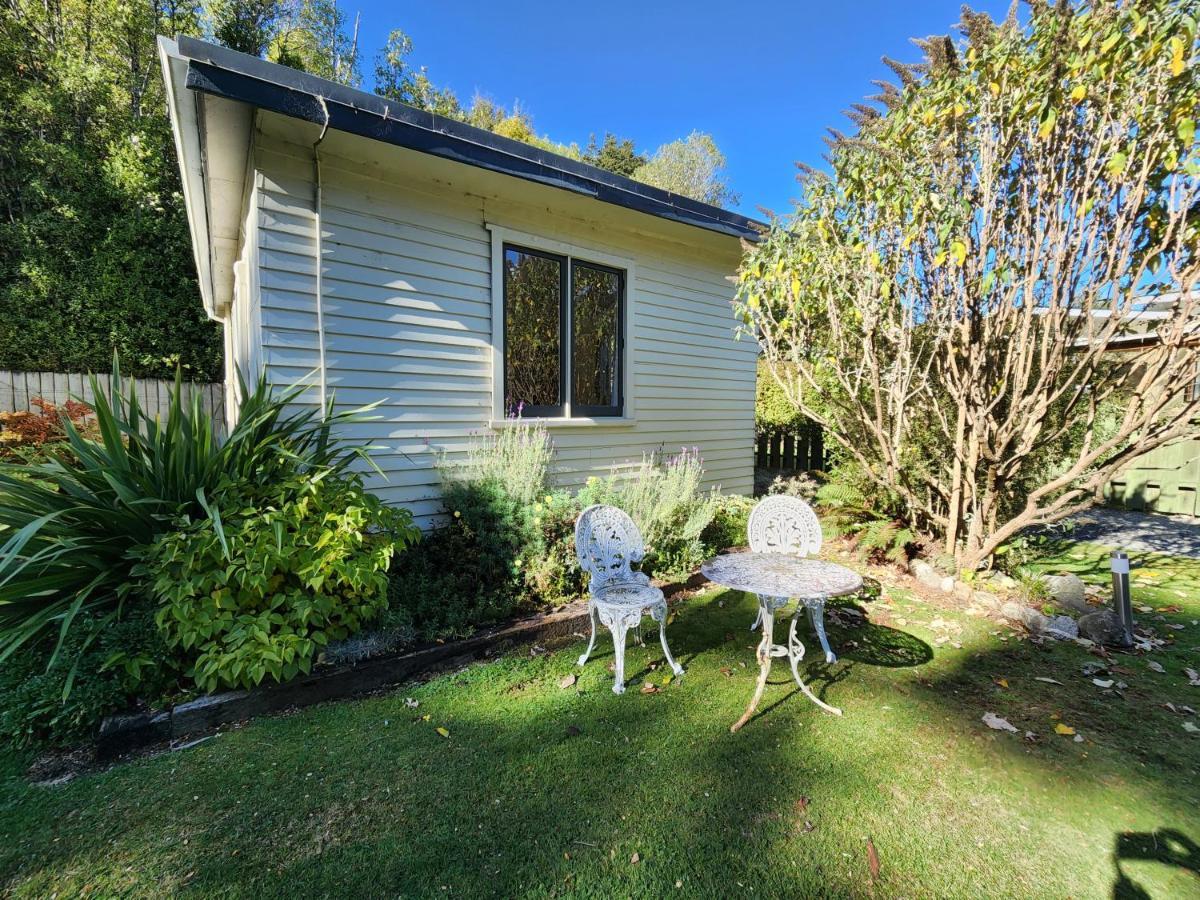 Possum Lodge Manapouri Exterior photo