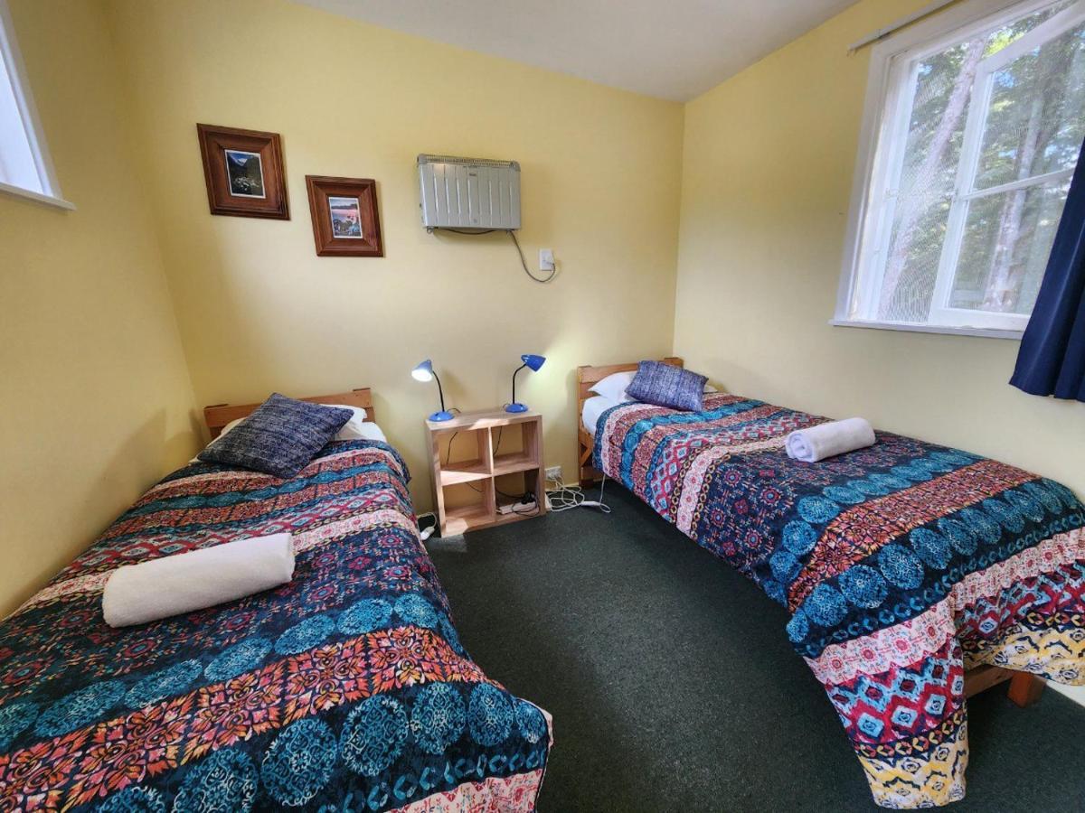 Possum Lodge Manapouri Exterior photo